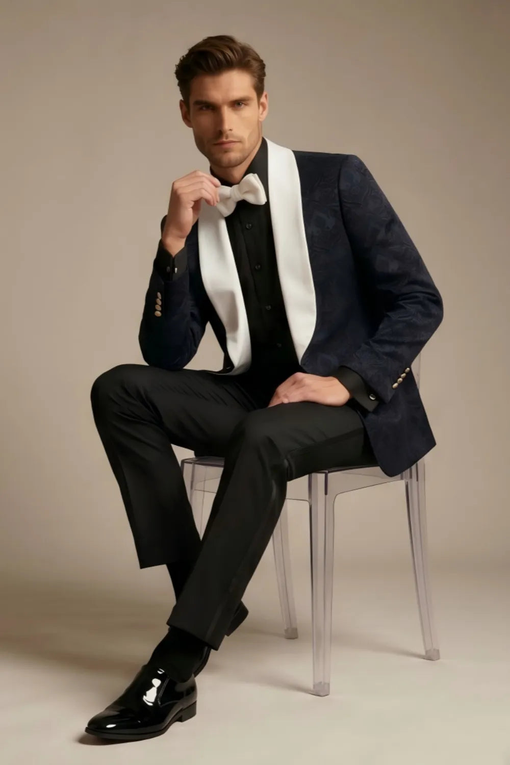 MANSSINO™ | Men's Black Jacquard White Shawl Lapel 2-Piece Tuxedo Suit