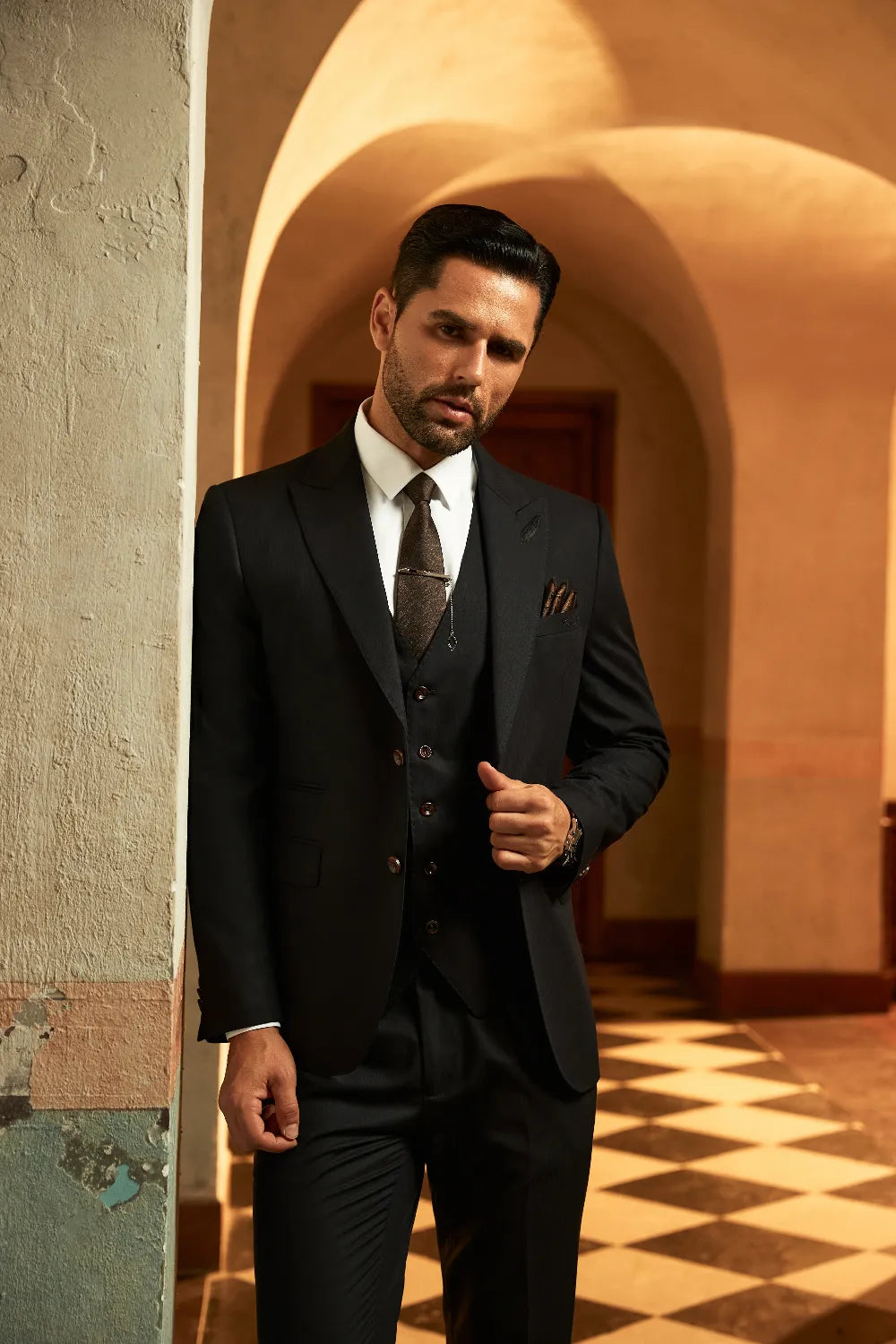 MANSSINO™ | Men's Black Peaked Lapel 3-Piece Suit
