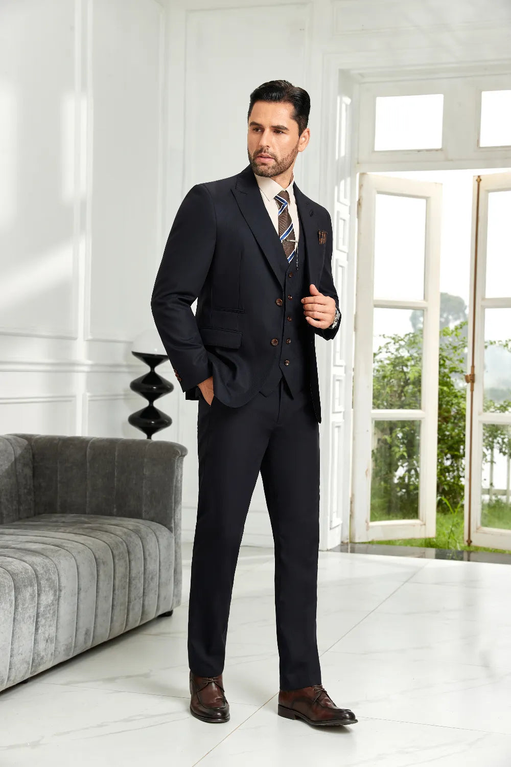 MANSSINO™ | Men's Navy Three-Piece Suit with Peaked Lapels